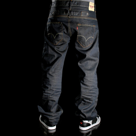 503 Loose Jeans