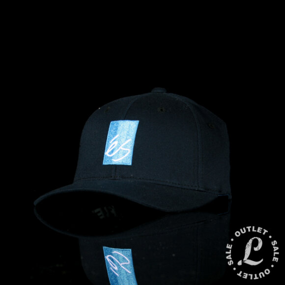 és - Main Block Youth Cap
