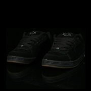 és - Accel