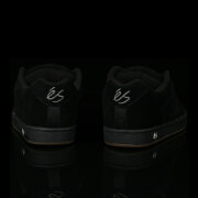 és - Accel