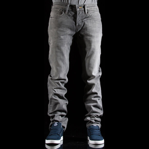Levi´s Black Tab - Levi´s Black Tab 333 Slim Jean