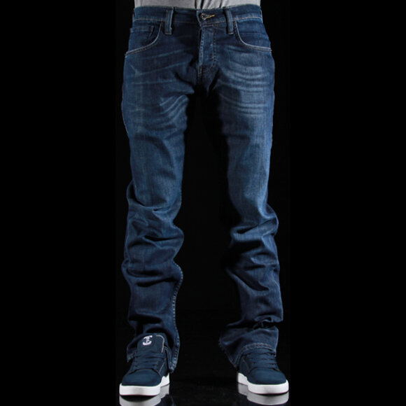 Levi´s Black Tab - Levi´s Black Tab 777 Standard Jean