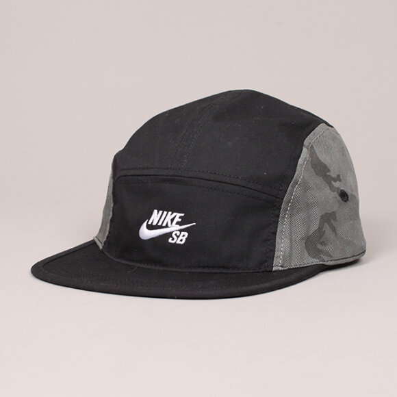 Nike SB - Nike SB 5 Panel Camo Cap