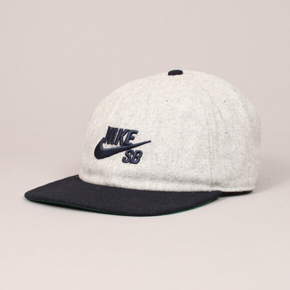 Nike SB - Nike SB Strapback Vintage Cap