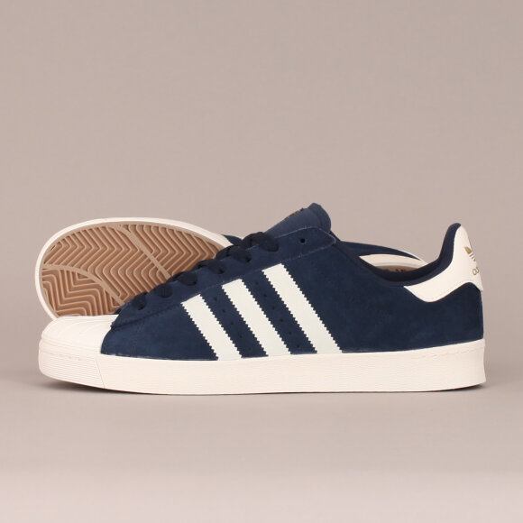 adidas gazelle silver green womens adidas Men's Campus 00s Shoes