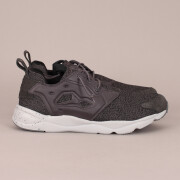 Reebok Classic - Reebok Classic Furylite Sneaker