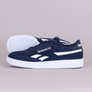 Reebok Classic - Reebok Revenge Plus MU Sneaker