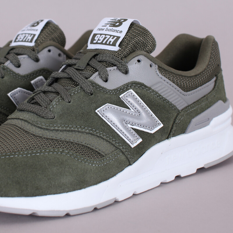 Salg af New Balance CM997HCG Sneaker