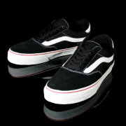 Vans - AV6 (Black/White)